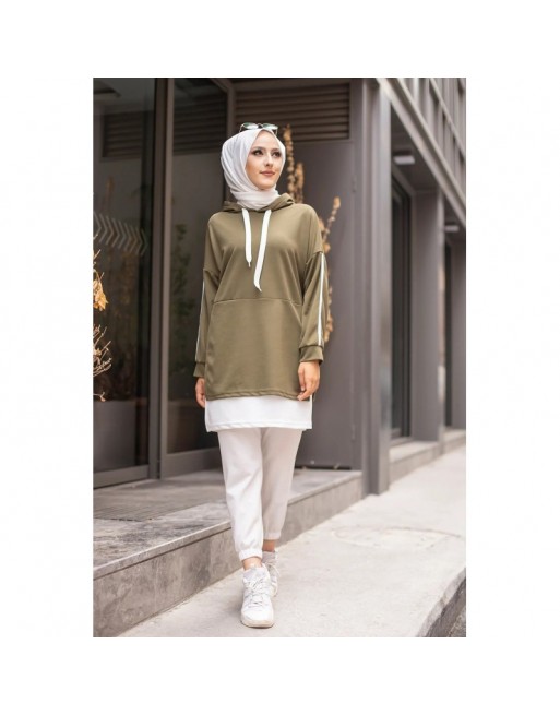 Tunique sport bicolore pour femme musulmane (Tenue Hijab sportswear) - Couleur blanc et kaki Tunique sport bicolore pour femme musulmane (Tenue Hijab sportswear) - Couleur blanc et kaki
