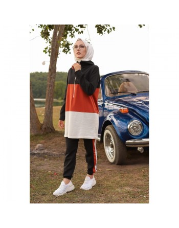 Ensemble sportswear tricolore pour femme : tunique zippée à capuche et pantalon (Vetement sport Turquie) - Couleur noir... 