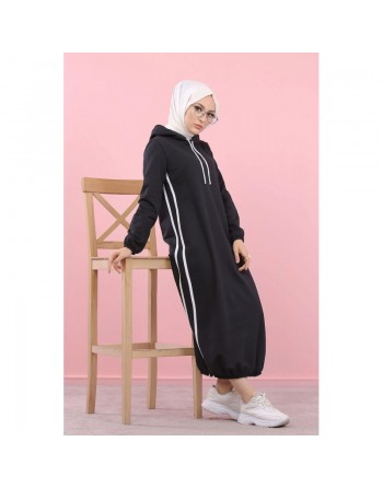 Robe longue à capuche style sweat shirt (Hijab sport pour femme musulmane) - Couleur Noir 