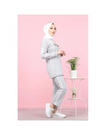 Survêtement "original" 2 pièces (Sweat-shirt et pantalon assorti) pour femme voilée - Couleur gris clair 