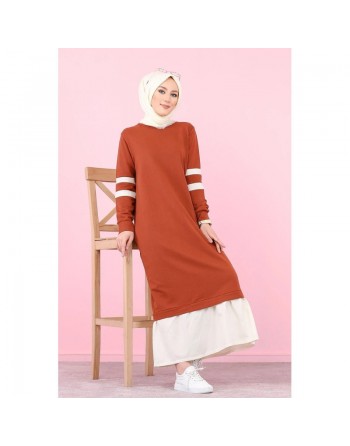 Robe longue style décontracté moderne bi-couleur (Vetement pas cher pour femme voilée) - Couleur brique et blanc 