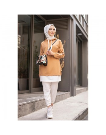 Tunique bicolore pour femme musulmane (Tenue hijab sport Turquie) - Couleur blanc et beige 