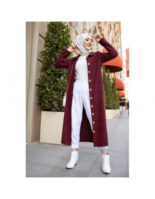 Robe-Veste longue à gros boutons - Couleur bordeaux Robe-Veste longue à gros boutons - Couleur bordeaux
