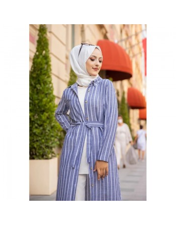 Robe à rayures entièrement boutonnée devant avec ceinture assortie (Vetement d'été femme voilée) - Couleur bleu et blanc 
