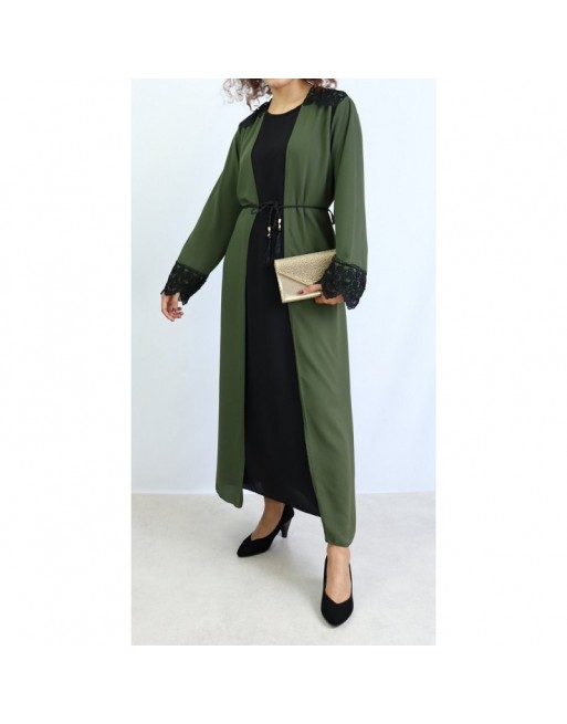 Robe kimono intégré (Plusieurs couleurs disponibles) Robe kimono intégré (Plusieurs couleurs disponibles)