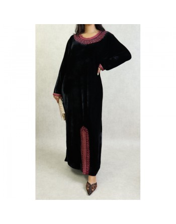 Robe arabe traditionnelle en velours brodée pour femme (Saison Automne-Hiver) - Couleur Noir 
