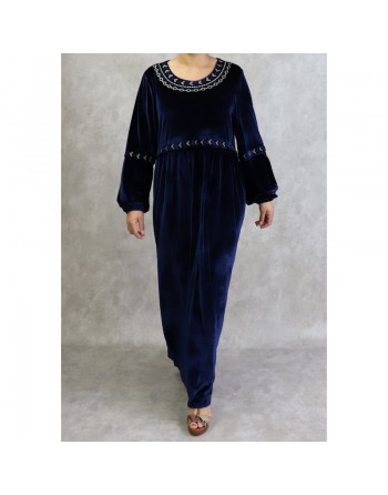 Robe longue en velours avec broderies - Couleur bleu marine 