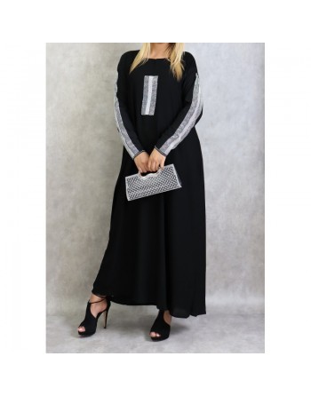 Robe femme de type Abaya Dubai moderne et chic à strass argentés et écharpe noire assortie 