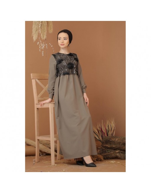 Robe élégante maxi-longue bi-matière pour femme (Grande taille disponible) - Couleur noir / kaki Robe élégante maxi-longue bi-matière pour femme (Grande taille disponible) - Couleur noir / kaki