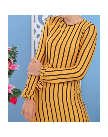 Robe à rayures noires de couleurs jaune moutarde (Vêtement femme moderne - Turquie) 