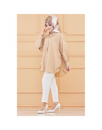 Chemise-Tunique fendue habillée pour femme (Style vestimentaire hijab) - Couleur beige 