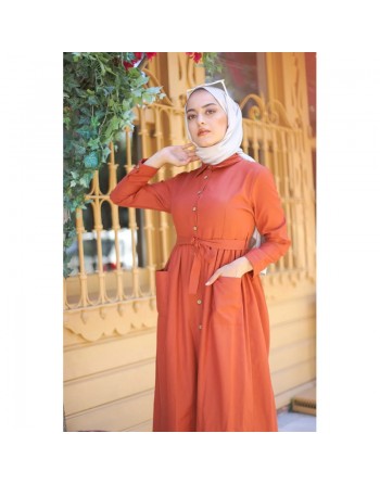 Robe chemise longue avec ceinture et grandes poches (Vetement ample pour femme voilée) - Couleur brique 
