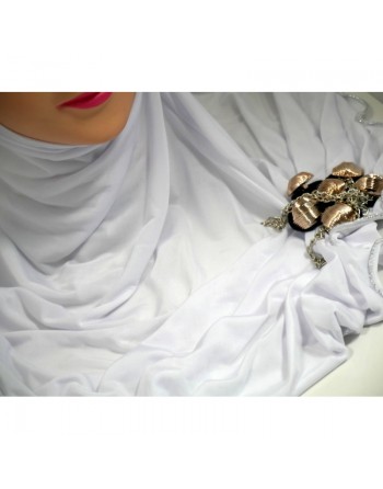 Hijab Blanc pailleté avec décoration et chaines fines 