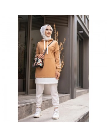 Tunique bicolore pour femme musulmane (Tenue hijab sport Turquie) - Couleur blanc et beige 
