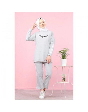Survêtement "original" 2 pièces (Sweat-shirt et pantalon assorti) pour femme voilée - Couleur gris clair 