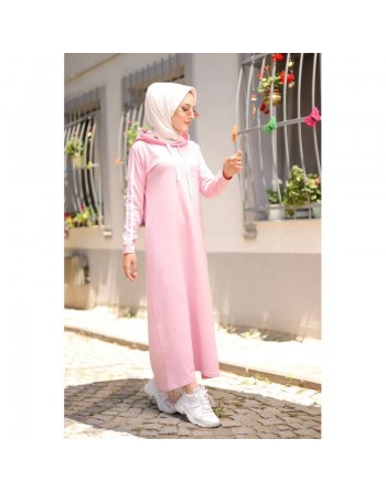 Robe streetwear avec capuche (Vêtements islamiques modernes pour femmes musulmanes) - Couleur rose poudré 