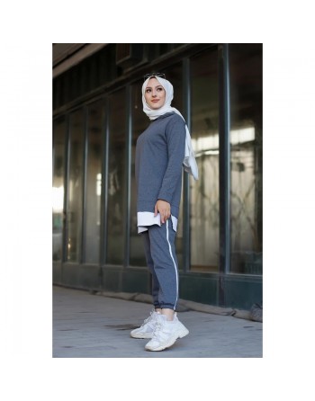 Survêtement femme deux pièces (Tenue moderne pour hijab) - Couleur gris foncé et blanc 