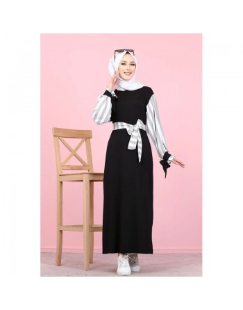 Robe longue noire à manches à rayures Grise et blanches (Grande taille disponible) 