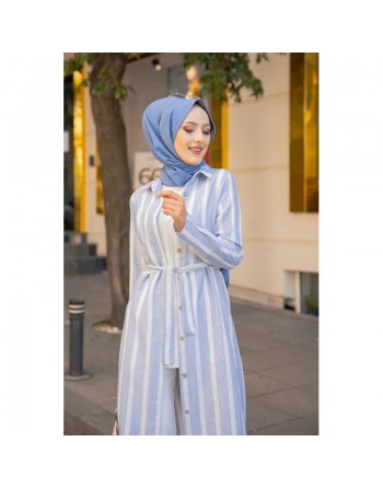 Robe chemise d'été longue à rayures (Vetement hijab chic pour femme) - Couleur blanc et bleu clair 