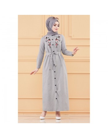 Robe longue boutonnée avec broderie et ceinture (Vêtement Hijab & Modest Fashion pour femme) - Rayures couleur noir 