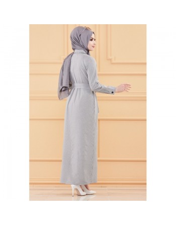 Robe longue boutonnée avec broderie et ceinture (Vêtement Hijab & Modest Fashion pour femme) - Rayures couleur noir 