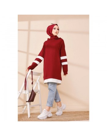 Tunique décontractée avec capuche (Sweat long pour femme voilée) - Couleur rouge bordeaux avec bandes blanches 