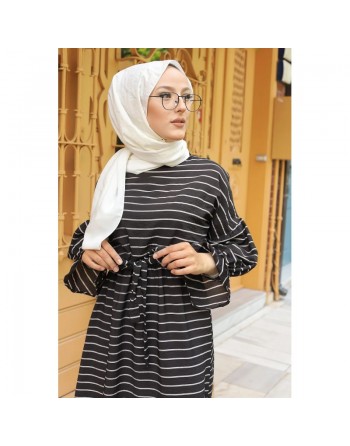 Robe longue à rayures avec ceinture pour femme voilée - Couleur noire 