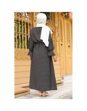 Robe longue à rayures avec ceinture pour femme voilée - Couleur noire 