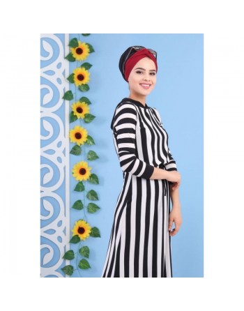 Robe décontractée pas cher à rayures blanches et capuche noire pour femme 