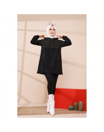 Tunique avec capuche (Vêtement automne hiver pour femme) - Couleur noir à rayures vertes 