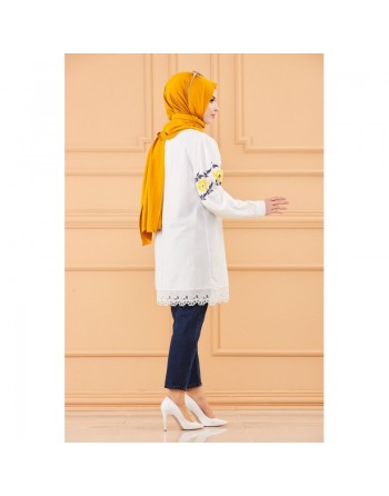 Tunique imprimée à fleurs pour femme - Couleur blanc avec fleurs de couleur jaune 