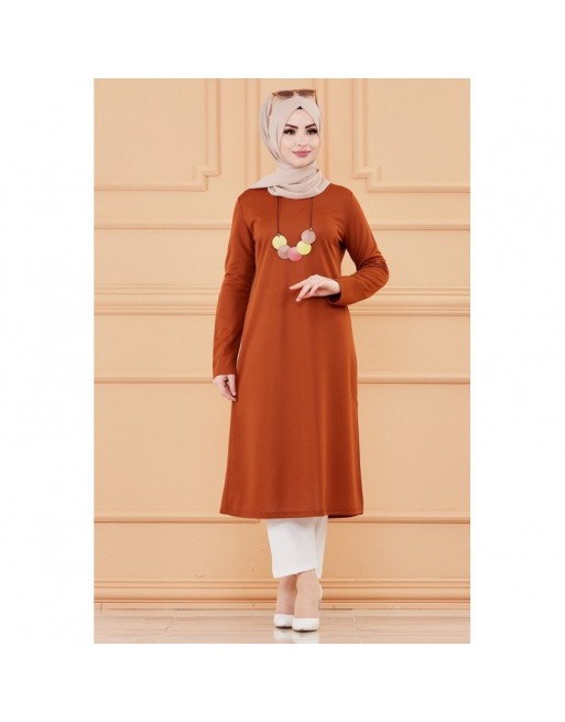 Tunique longue avec collier offert (Vêtement pour femme voilée - Mode musulmane) - Couleur rouille Tunique longue avec collier offert (Vêtement pour femme voilée - Mode musulmane) - Couleur rouille