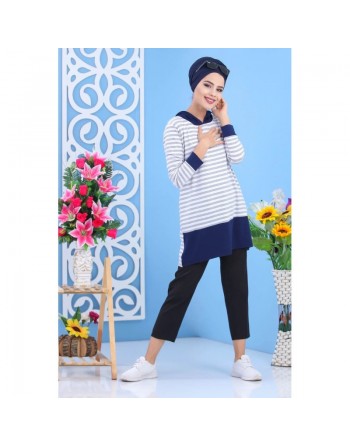 Tunique décontractée à capuche pour femme - Couleur blanche et bleu marine à rayures grise 