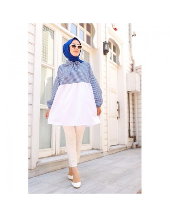 Tunique à carreaux ample et évasée (Boutique en ligne vêtement femme musulmane) - Couleur blanc et bleu 