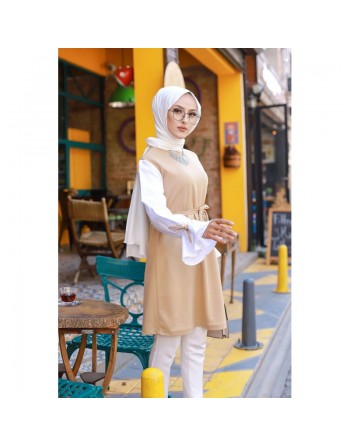Tunique à volants (Vetement hijab pour femme musulmane) - Couleur beige et blanc 