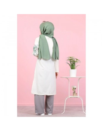 Tunique écru avec motifs fleuris vert amande 