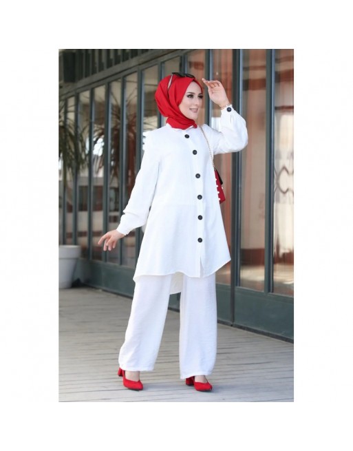 Chemise mi-longue fluide ample légèrement brillante (Modest Fashion) - Couleur blanc Chemise mi-longue fluide ample légèrement brillante (Modest Fashion) - Couleur blanc