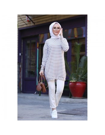 Pull - Tunique longue à rayures (Vêtement moderne femme voilée) - Couleur beige et blanc 