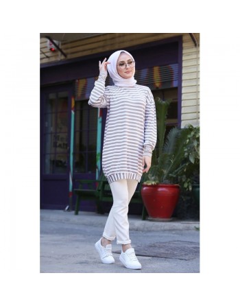 Pull - Tunique longue à rayures (Vêtement moderne femme voilée) - Couleur beige et blanc 