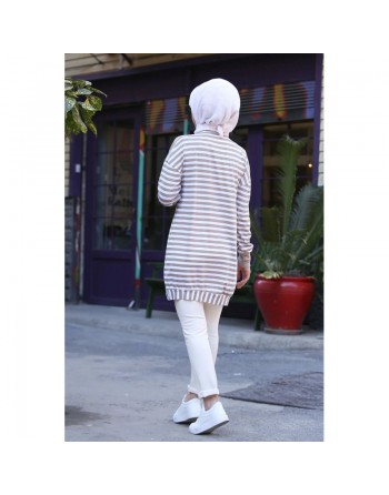 Pull - Tunique longue à rayures (Vêtement moderne femme voilée) - Couleur beige et blanc 