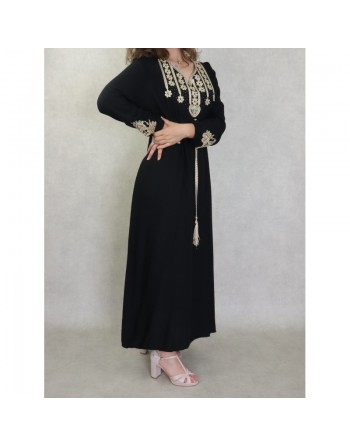 Robe longue élégante avec broderies et pompons pour femme - Couleur Noir 