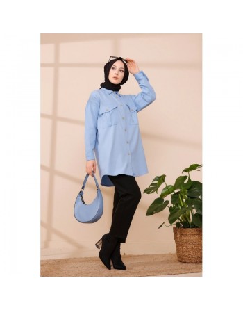 Tunique-Chemise casual pour femme avec deux grandes poches - Couleur bleu clair 