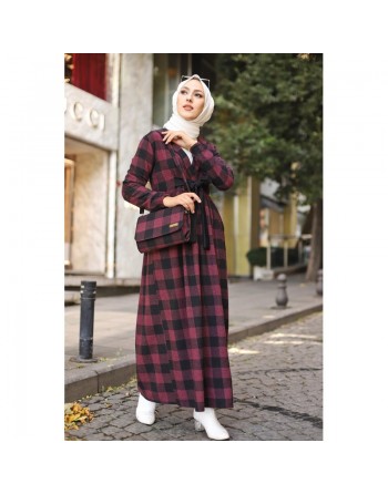 Ensemble Robe à carreaux avec sac à main assorti - Couleur rouge bordeaux et noir 