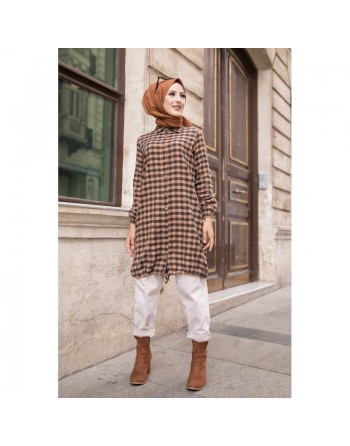 Chemise longue pour femme (Mode islam pas cher) - Tunique à carreaux bleu marine et camel 