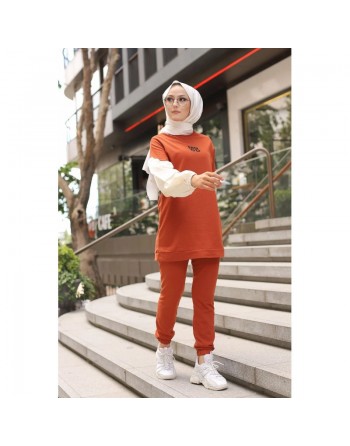 Ensemble survêtement 2 pièces - Tenue de sport hijab adaptée femme voilée (Grande taille disponible) - Couleur Brique 