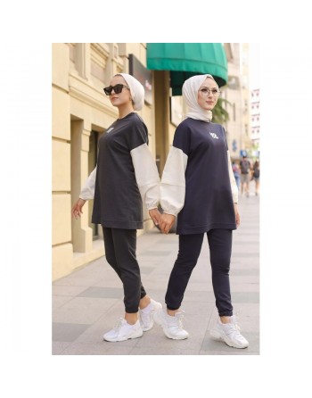 Ensemble survêtement avec sweat-shirt et jogger (Vêtement sport femme voilée) - Couleur Bleu marine 