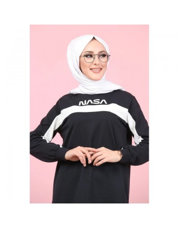 Survêtement moderne "NASA" - Tenue de sport 2 pièces pour femme voilée (Grande taille disponible et pas cher) - Couleur Noir 
