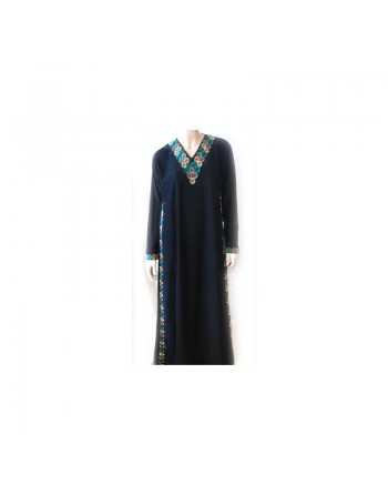 Abaya noire avec broderies (motifs vert, jaune et taupe) et son écharpe assortie 