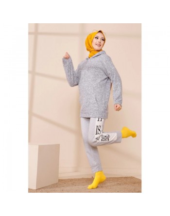 Sweat femme avec capuche brodé "Champion" (Automne Hiver 2023-2024) - Couleur brique gris clair 