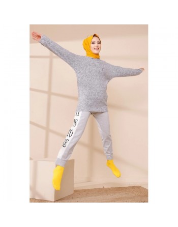 Sweat femme avec capuche brodé "Champion" (Automne Hiver 2023-2024) - Couleur brique gris clair 
